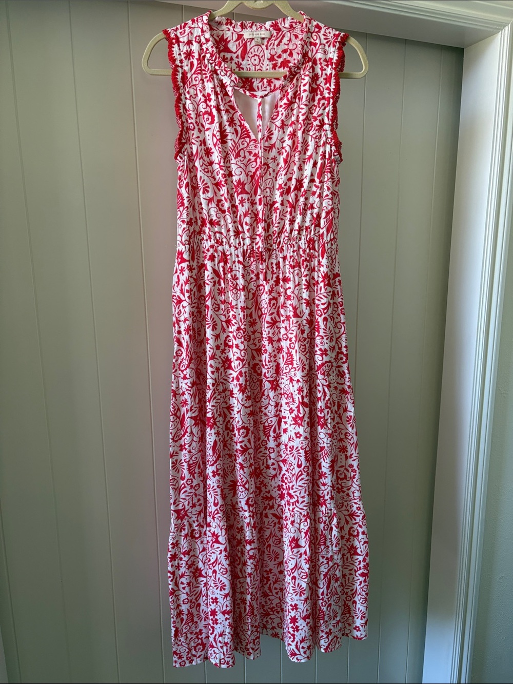 Skies are Blue Brand Sleeveless Red & White Printed Maxi Dress Medium